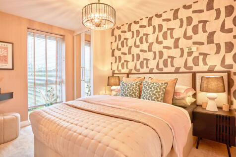 En suite main bedroom in the Maidstone 3 bedroom home