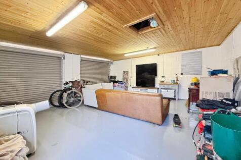 Double Garage
