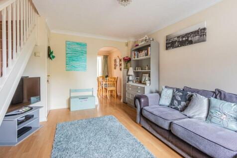 Foxberry Close 5-11.jpg