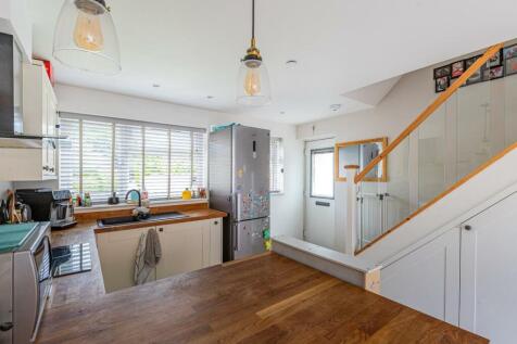 Lilburne Close 2a new-3.jpg