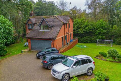 Churchill Close 7 Drone-6.jpg
