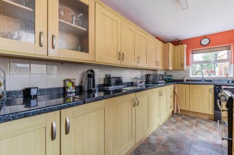 Waun-Y-Groes Avenue 3-18.jpg