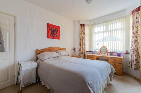 Waun-Y-Groes Avenue 3-5.jpg