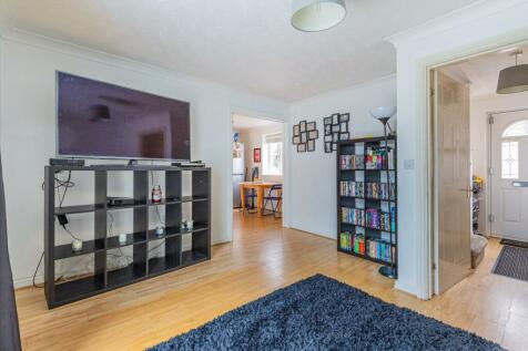 Ragnall Close 4-15.jpg