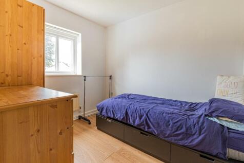 Ragnall Close 4-10.jpg