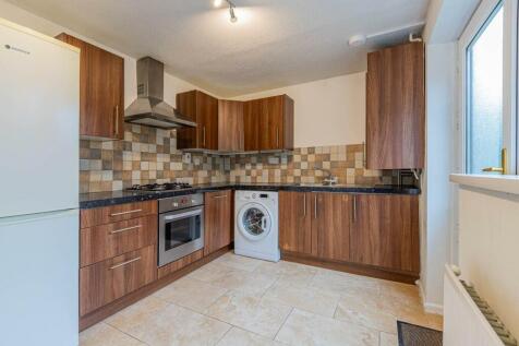 oakleafe kitchen.jpg