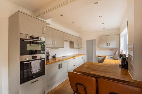 Millrace Close 64-23.jpg