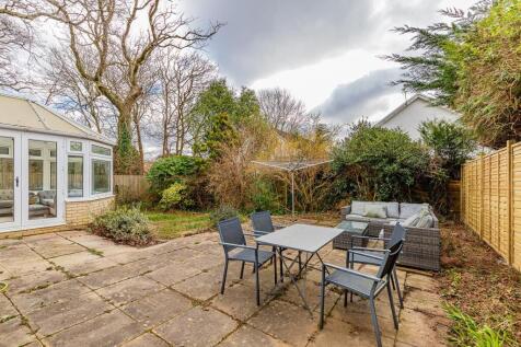 Millrace Close 64-26.jpg