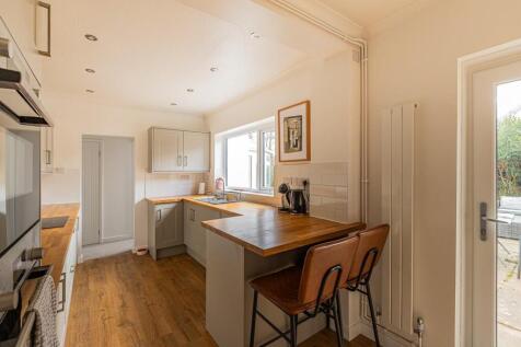 Millrace Close 64-24.jpg