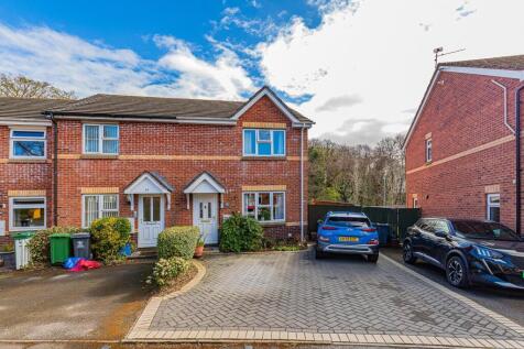 Lowfield Drive 43-1.jpg