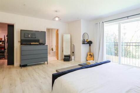 master bedroom.jpg
