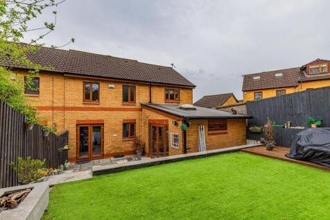 Clos Y Gwalch 7-13.jpg
