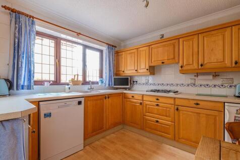 Fairthorn Close 1-21.jpg