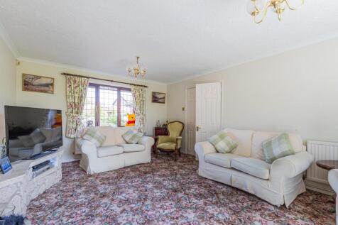 Fairthorn Close 1-13.jpg