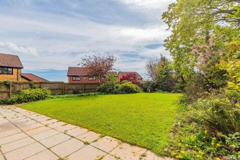 Fairthorn Close 1-26.jpg
