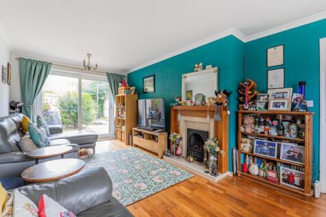 living room 2.jpg
