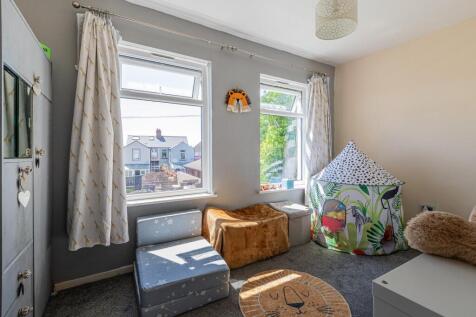 Cae Glas Avenue 9-8.jpg