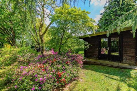 Ael Y Bryn Garden-1.jpg