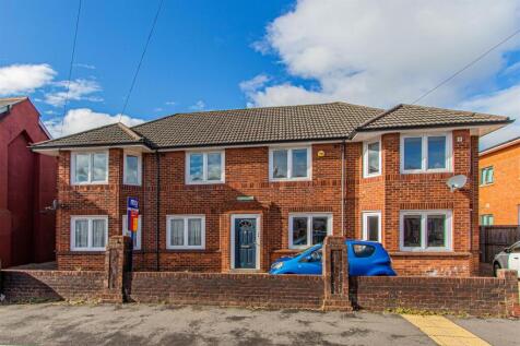Rusticanna Court 2-11.jpg