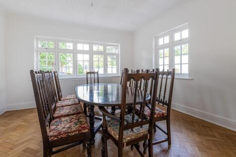 Doric House-6.jpg