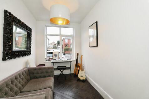 Snug / Office