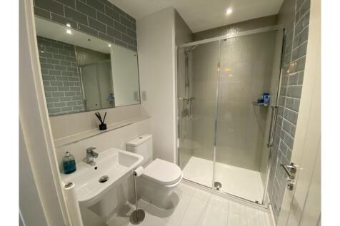 Master En-suite