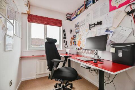 Bedroom Three/Study
