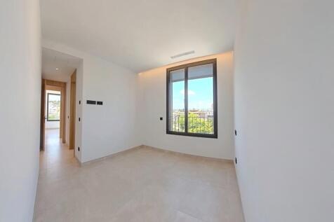4A Bedroom 2.jpg