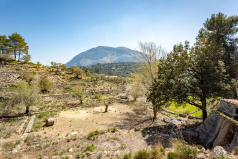 Fuster_Villa_Escorca_65303_web-01-min.jpg