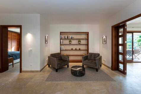 82177 small-2.jpg