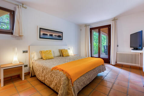 Nicolas Salamanca Cala Deia 50947 web 008-min.jpg