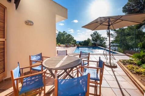 78147 007 Pool.jpg