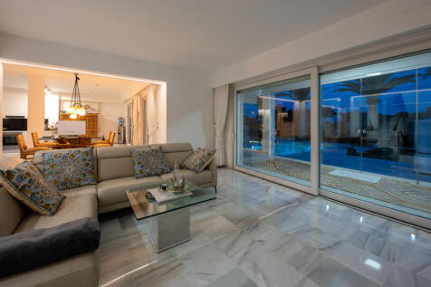 78693 small-22.jpg