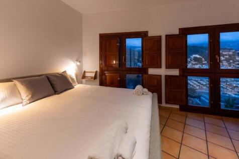 79137 small-29.jpg