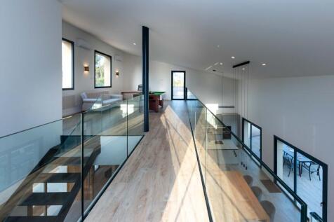 82100 small-21.jpg