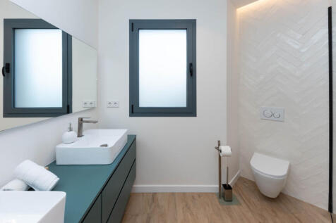 82100 small-14.jpg