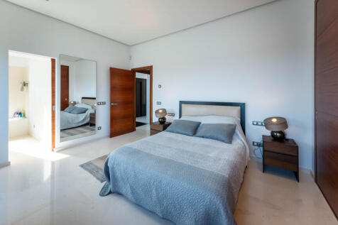 79446 small-8.jpg