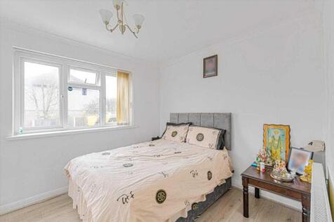 Downstairs bedroom