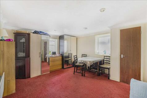 Lounge flat 2