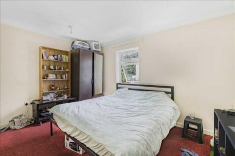 Bedroom flat 2
