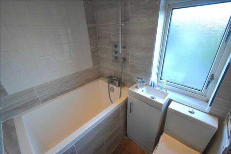 Upstairs bathroom