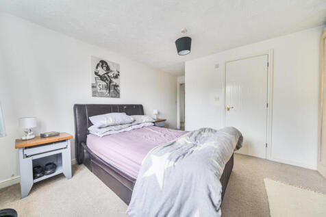 1362878-3-68dfe18...