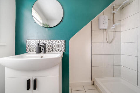 1380176-17-691202...