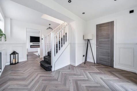 1383828-27-691f3f...