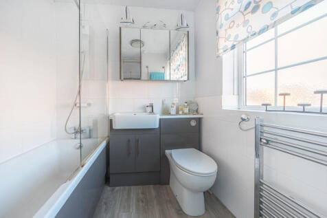 1384607-8-692080d...