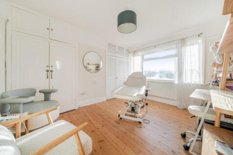 1384448-6-6924356...