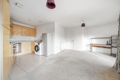 1386337-12-692979...