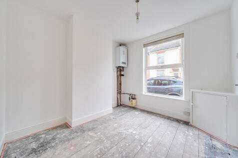 1376380-11-6911ca...