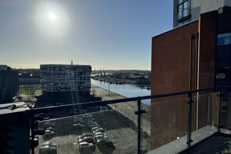 BALCONY: