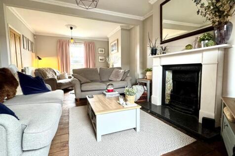 lounge 3.jpg